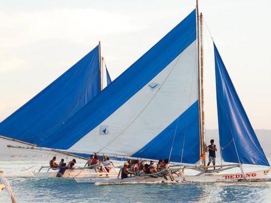 Boracay Island Paraw Sailing5