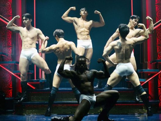 SHOW MUSICAL（TOUCH FIVE）入場チケット　女性限定ライブパフォーマンス体験