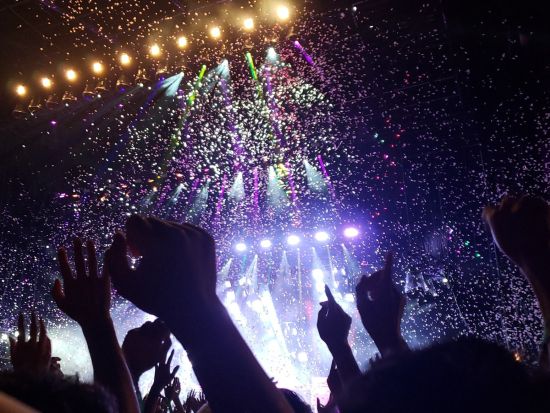 【2027年3月4、6、7日限定】BTS ワールドツアー ホテル ⇔ 啓徳主場館（Kai Tak Stadium） 片道送迎 ＜貸切／最大7名／英語ドライバー＞