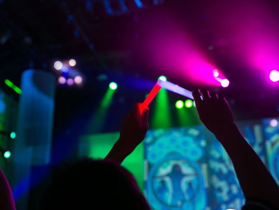 Music_Concert_pixta_24649113_M