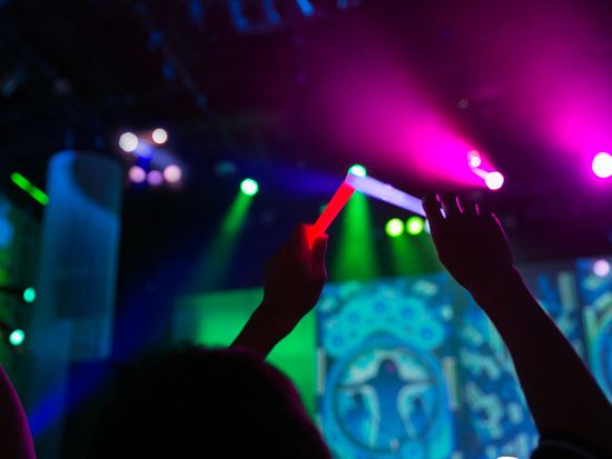 【2027年3月4、6、7日限定】BTS ワールドツアー ホテル ⇔ 啓徳主場館（Kai Tak Stadium） 片道送迎 ＜貸切／最大7名／英語ドライバー＞