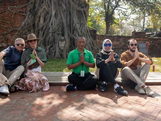 タイの3大名所めぐりツアー　世界遺産アユタヤ遺跡＆ダムヌンサドゥアック水上市場＆メークロン線路市場 ＜英語ガイド＞