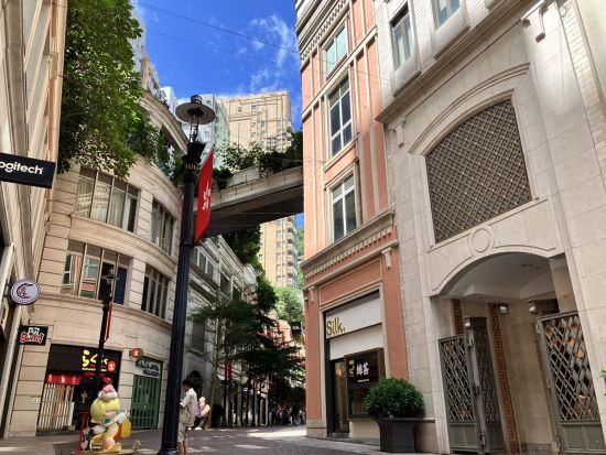 香港島ウォーキングツアー　香港の歴史と最旬パン屋を巡る ＜8～9月／午前／日本語ガイド／オクトパスカード付き＞