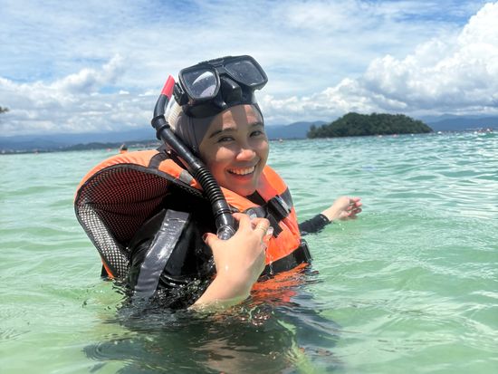 include mask snokel lifejacket