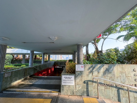 MTR中環駅J2出口6