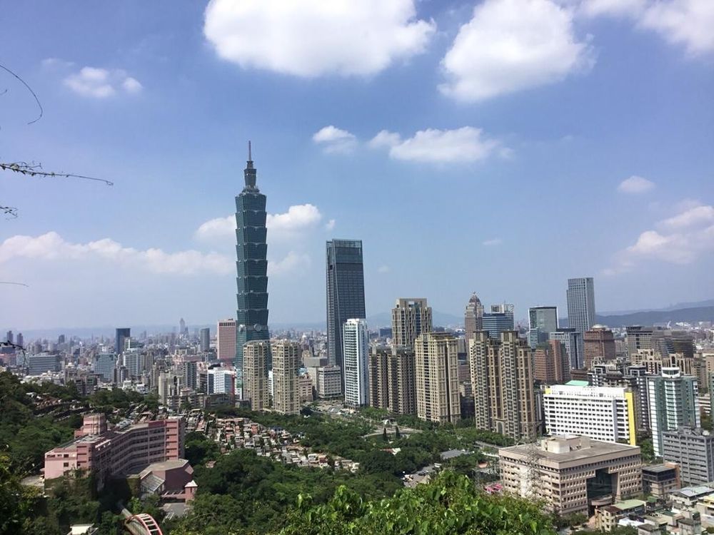fea7f3f5-aa73-427c-986f-636822659606_Taipei101ViewFromElephantMountain.jpg