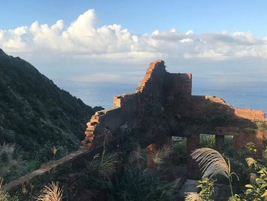 Baoshishan Lookout (1)