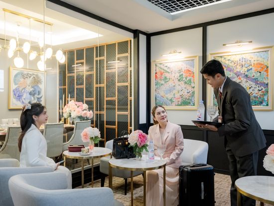 The Coral First Class Lounge2 (1)