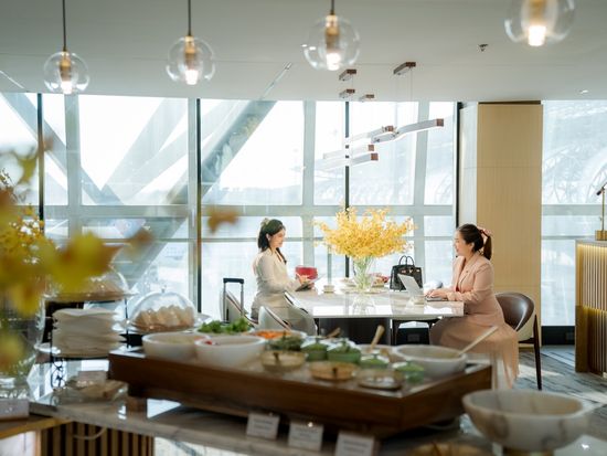 Coral Cosmo Lounge5 (2)