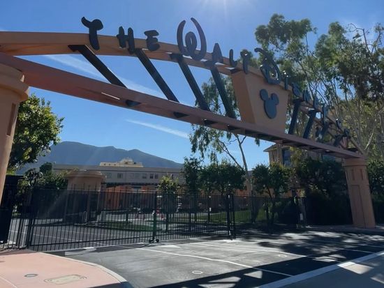 losangeles_waltdisney_14