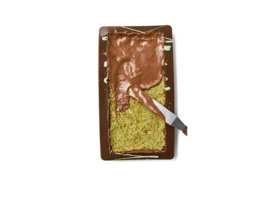 ドバイチョコレート作り体験 ザクザク食感の本格スイーツ作成＆お持ち帰り！＜4歳～参加OK／ドバイ発＞