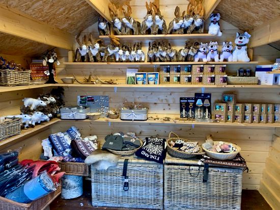 souvenir shop
