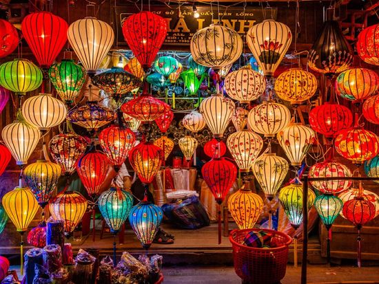 hoi-an-night-market_7-1024x676