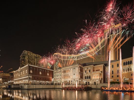 New-Year-Eve-Countdown-2