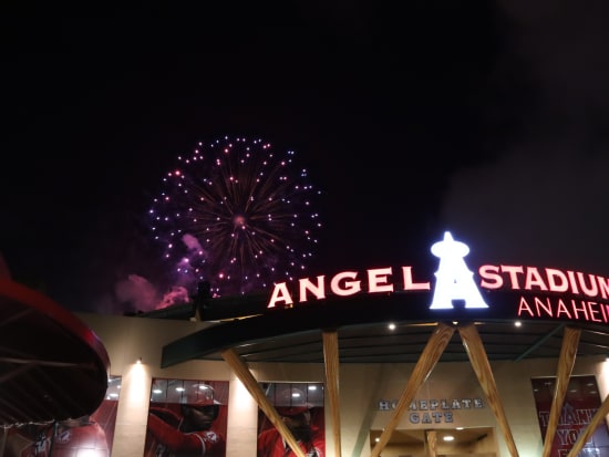 ディズニーランド パーク1日観光 ロサンゼルス エンゼルス メジャーリーグ Mlb 観戦ツアー 日本語ガイド 往復送迎付き ロサンゼルスの観光 オプショナルツアー専門 Veltra ベルトラ